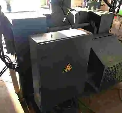 11. Maquina enderezadora de varilla Ugarola