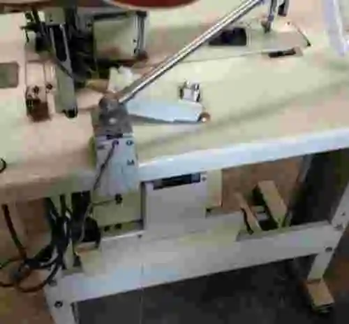 4. Máquinas de coser BROTHER F-40 DB2-B737-933TR