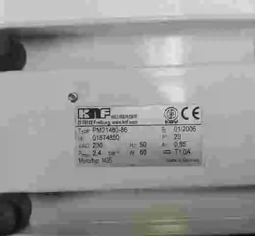 4. KNF LAB LABOPORT PM21480-86 BOMBA DE LABORATORIO