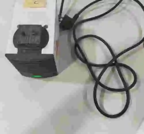 1. BOMBA VACIO VWR / PM20405-86