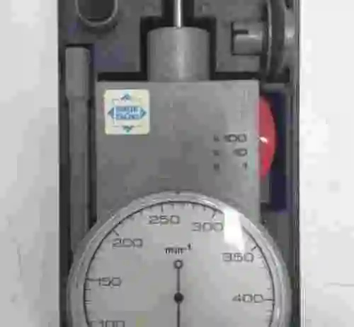1. TACOMETRO DE MANO MECANICO RHEINTACHO HT50