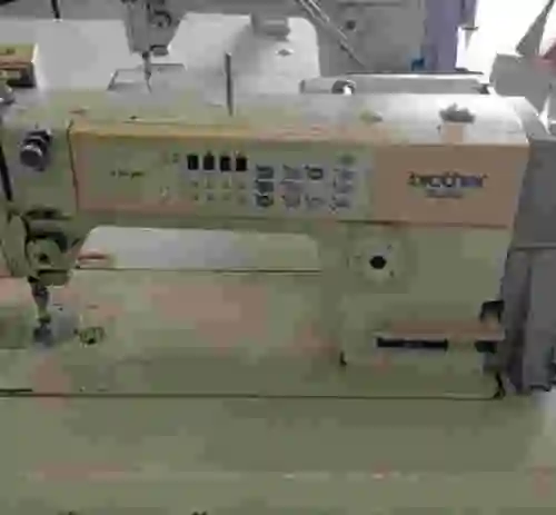 2. Lote de 2 máquinas de coser BROTHER F-40 DB2-B373-933