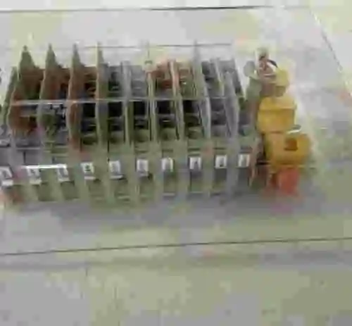 3. Regleta de verificación de 10 elementos W/UF/RV10E 6I4T WEIDMULLER 7501000754