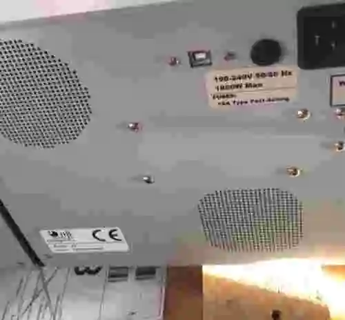 11. Equipo de terapia magnetica G2 D5 Series multi-mode 15000W