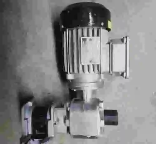 2. MOTOR REXROTH  MNR:3 842 503 783 IP55