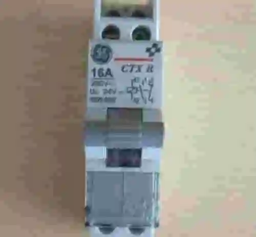 1. Relé modular GENERAL ELECTRIC CTX R