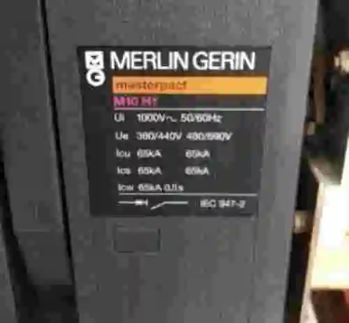 1. MERLIN GERIN MASTERPACK M10 H1 1000A INTERRUPTOR DE 4 POLOS