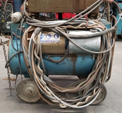 3. Equipo de soldar  KD 004-T