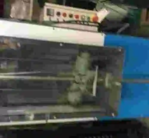 3. Compactadora de probetas de hormigón