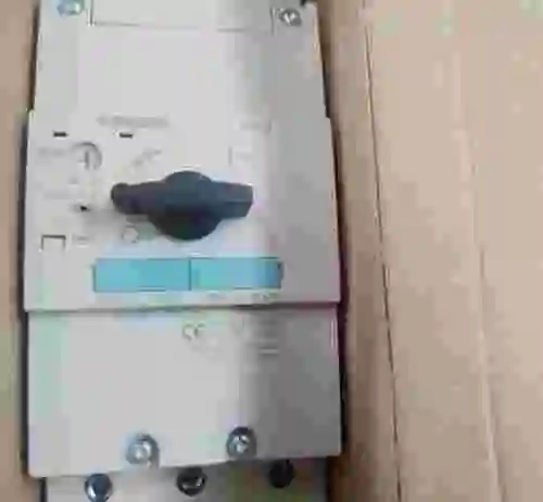 6. SIEMENS 3RV1042-4KA10 INTERRUPTOR NUVO EN CAJA