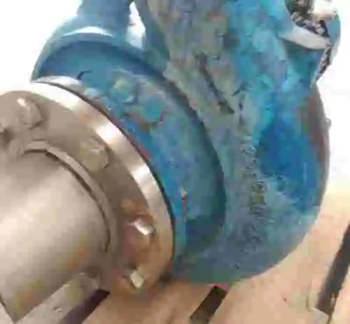 4. Bomba Itur 125-250F/ 02AA/1 con motor de 7.5 Kws