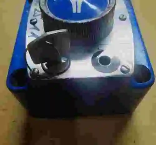 4. VICKERS CONTROL DE VALVULA FCG 02 1500 40UO