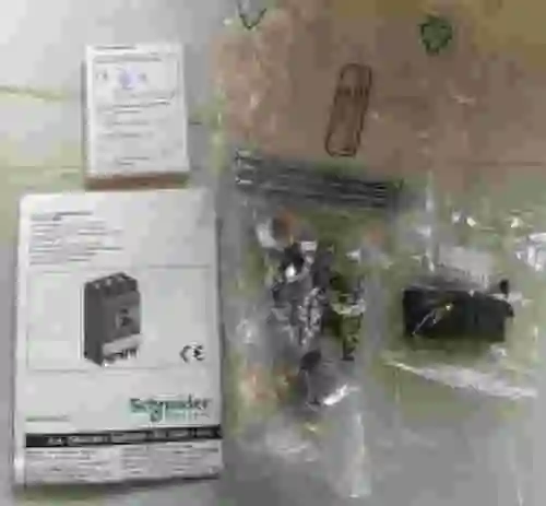 5. SCHNEIDER ELECTRIC LV432694 NSX400-630
