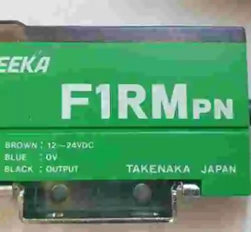1. SENSOR DE FIBRA OPTICA TAKEX F1RMPN