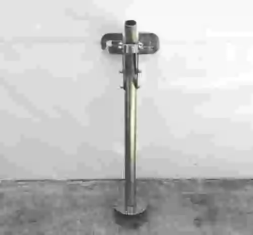 1. TORRE DE COMBATE DE ACERO INOXIDABLE CON CAÑERO DE PESCA