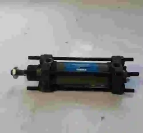1. Pistón neumático JOUCOMATIC TRINOR-2 43700641