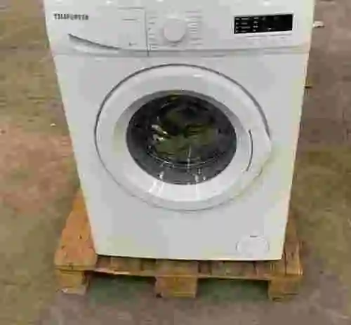8. Lavadora 6 kg Telefunken