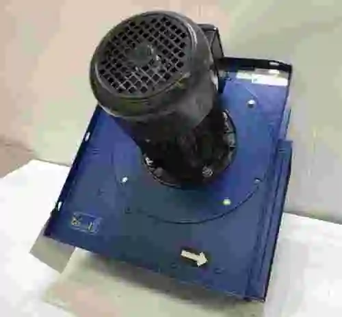 1. Motor extractor de 1,5 CV Marca Casals