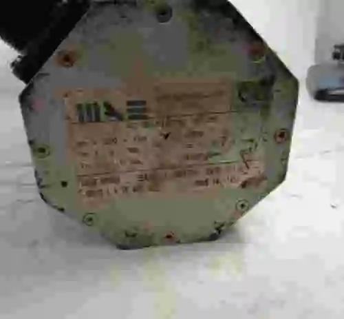 3. Servomotor  OFANENGO A5039 + Reductor ALPHA GETRIEBEBAU GMBH LP 090-M02-50