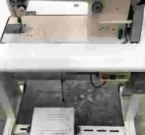 MAQUINA DE COSER JUKI MP-200