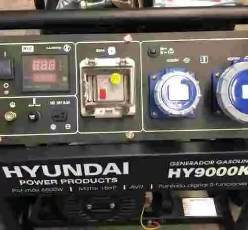 6. GENERADOR HYUNADI GASOLINA 3000 RPM CON RUEDAS HY9000K