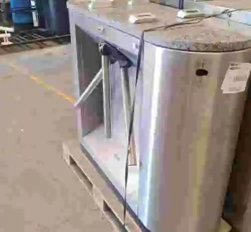 2. Torno de control de accesos