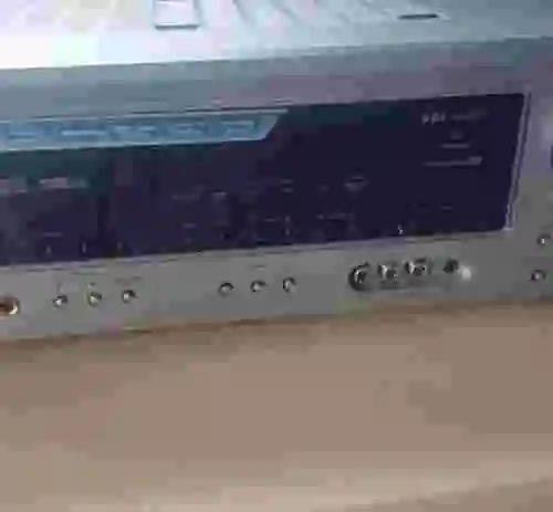 2. RECEPTOR/AMPLIFICADOR DENON AVR-1507
