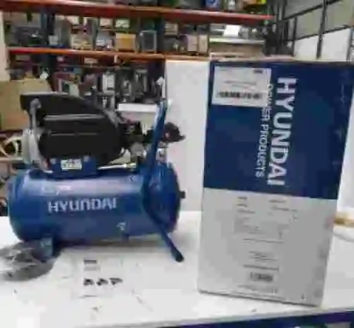 3. Nuevo Compresor de aire a presión de 2cv, 50 litros, 8 bar.