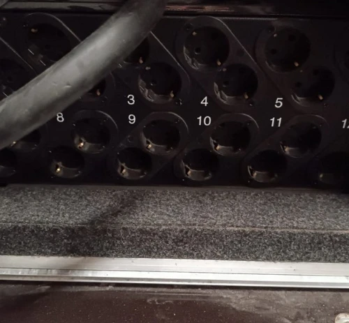 3. Bastidor de atenuación ADB MEMORACK 30