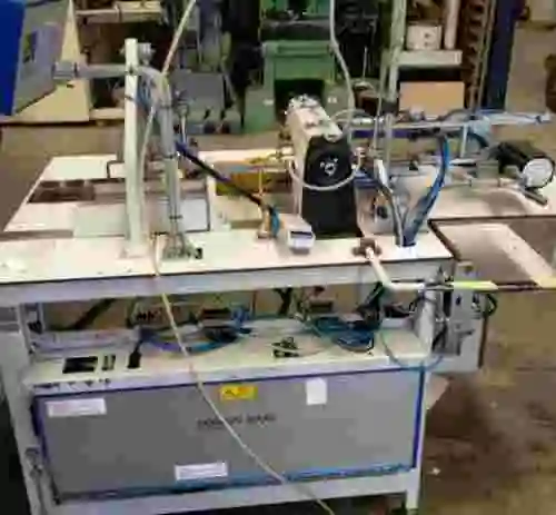 1. Maquina de coser DURKOPP ADLER 271-992001