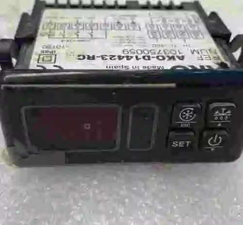 2. AKO D14423-RC