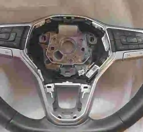 2. Volante multifunción original VW Golf 8 5H0 419 089