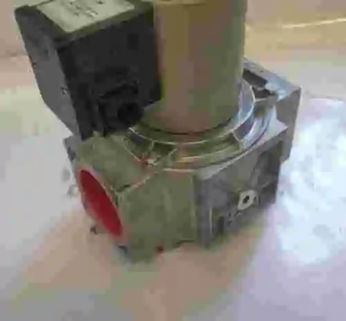 3. Válvula solenoide DUNGS MVD220/5