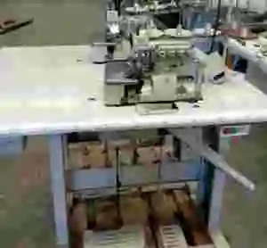 Lote de 2 máquinas de coser BROTHER MA4-V61A-65-5