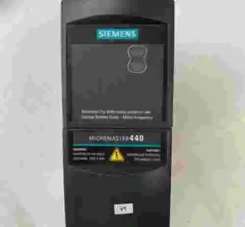 1. Siemens Micromaster 440 6SE6440-2UD13-7AA1