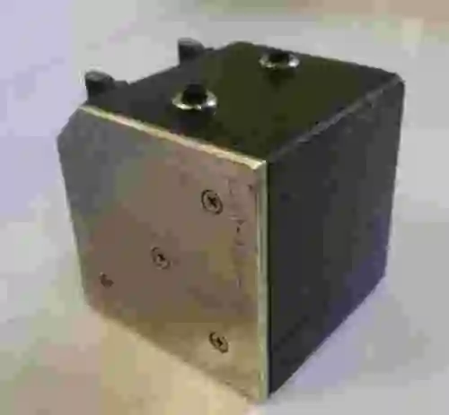 2. Pieza FUNAC A290-8024-V870