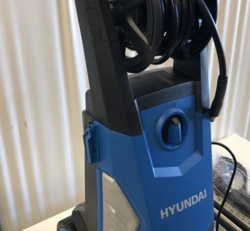 4. HIDROLIMPIADORA HYUNDAI HYWE13-36