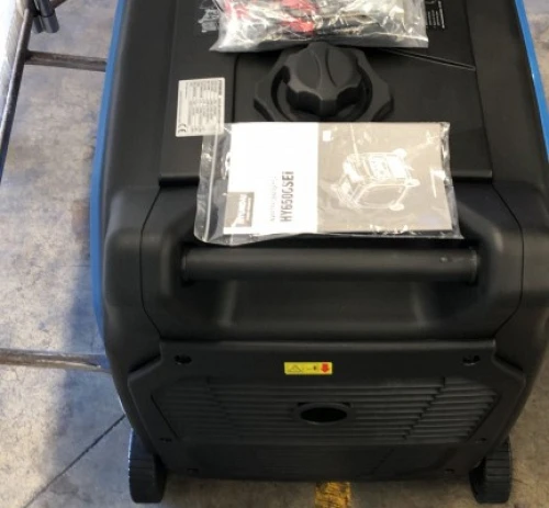 5. GENERADOR INVERTER HYUNDAI GASOLINA 3000 RPM HY6500SEI