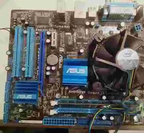 2. MOTHER ASUS PSG41T-MLX LGA775 DDR3 FSB 1333 PCI-E + HEATHSSINK