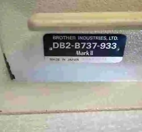 3. Lote de 2 máquinas de coser BROTHER F-40 DB2-B737-933