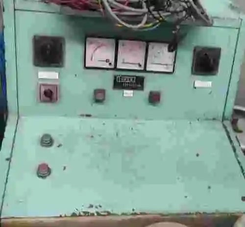 7. Equipo de ensayo de rigidez dieléctrica con transformadores elevadores(60kV y 150kv)