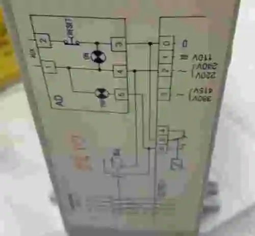 4. ELRC-1 RELÉ DIFERENCIAL COMPACT CON TRANSFORMADOR TOROIDAL INCORPORADO