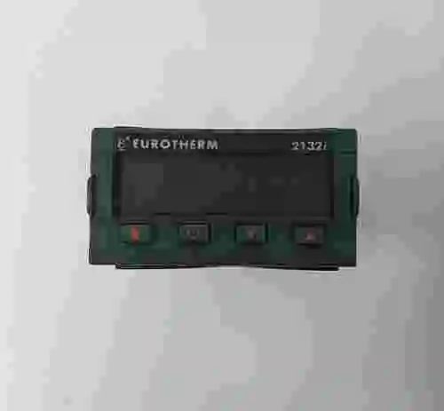 5. EUROTHERM 2132i REGULADOR DE TEMPERATURA