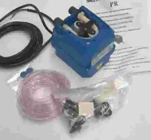 4. BOMBA DOSIFICADORA PERISTALTICA SEKO PR4