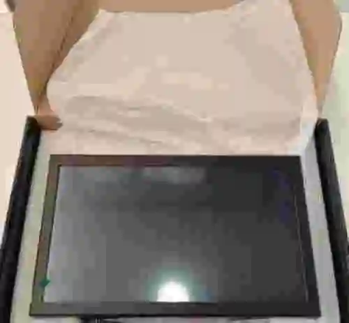 1. Monitor TFT-LCD PAL/NTSC AUTO SWITCH
