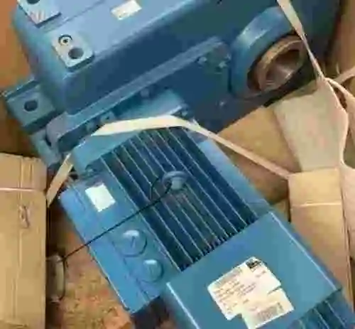 3. MOTOR + REDUCTOR DEMAG ZBA 132 B4 B140