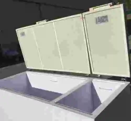 4. Congelador Cofri mod CH 900, Cap  30kg/24h,volumen 860)litro, 540w