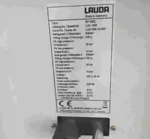 2. BAÑO TERMOSTATICO DE PRECISION LAUDA / PROLINE RP 890