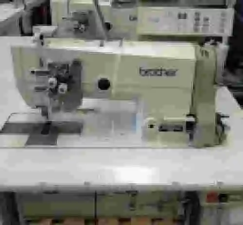 2. LOTES BLACK FRIDAY TEXTIL 9 - Lote 2 und Máquinas de coser