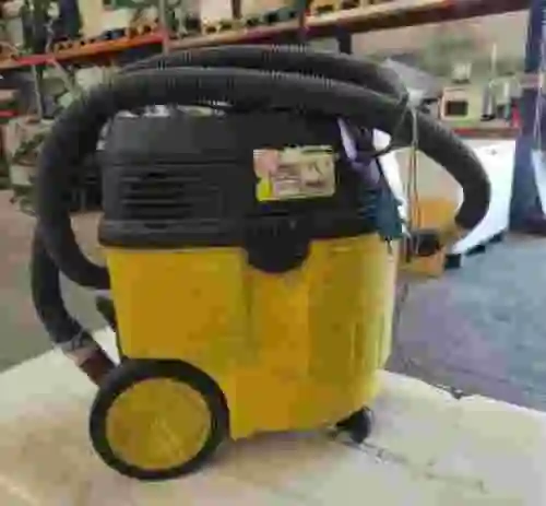 5. Aspiradora industrial Karcher NT 361 Eco